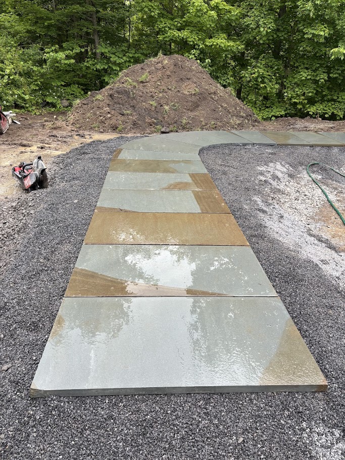 Full Color Thermal Bluestone - Walkway example